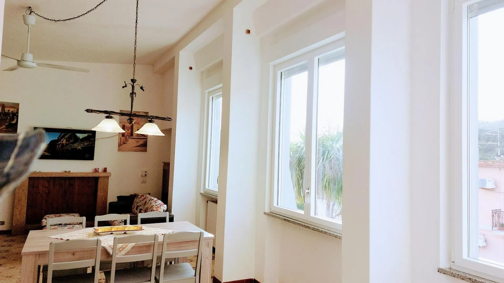 Casa Vacanze Sole E Mare Teulada 0*,  Italy